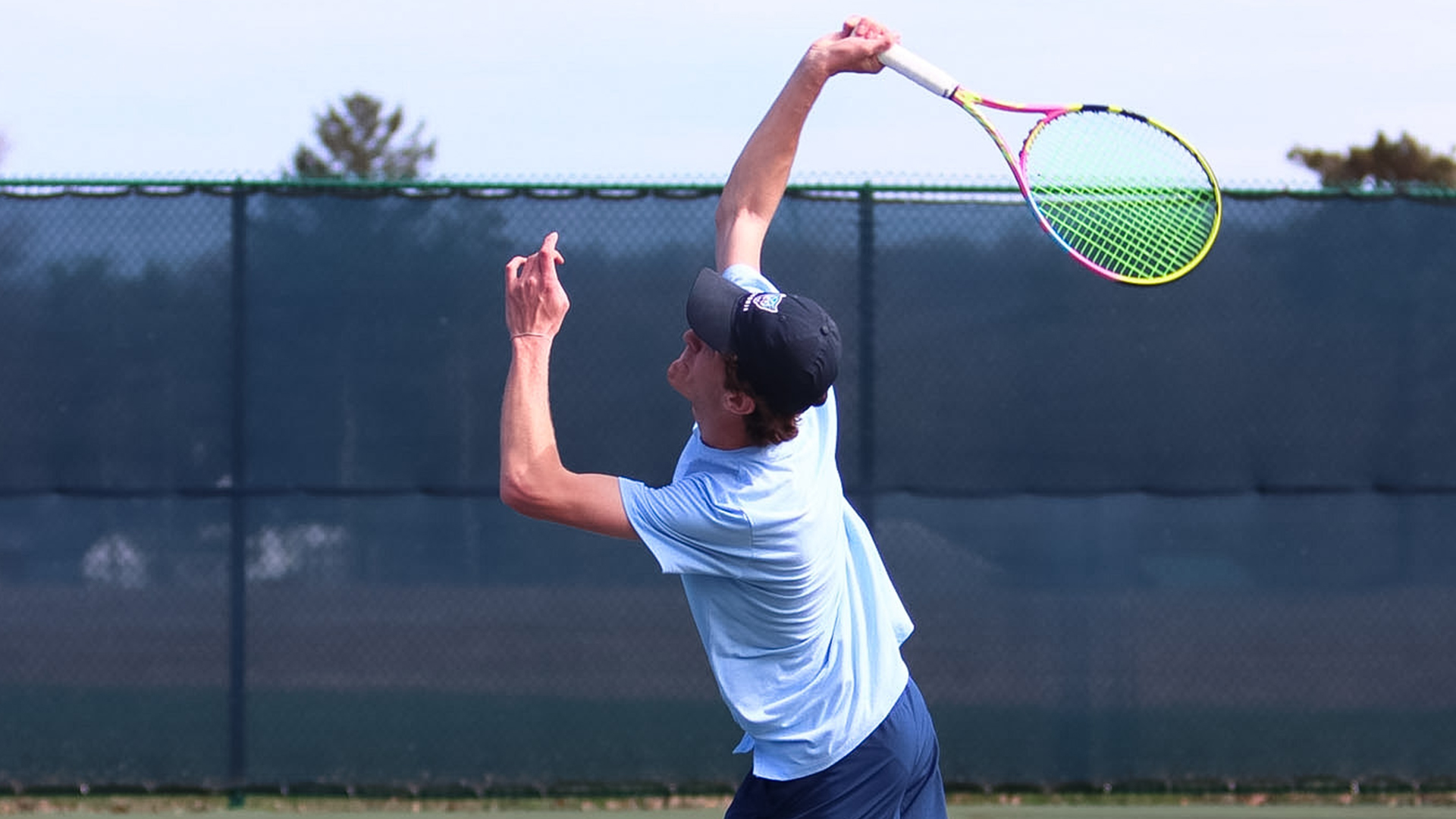 Blake Boyer getting ready to serve the tennis ball