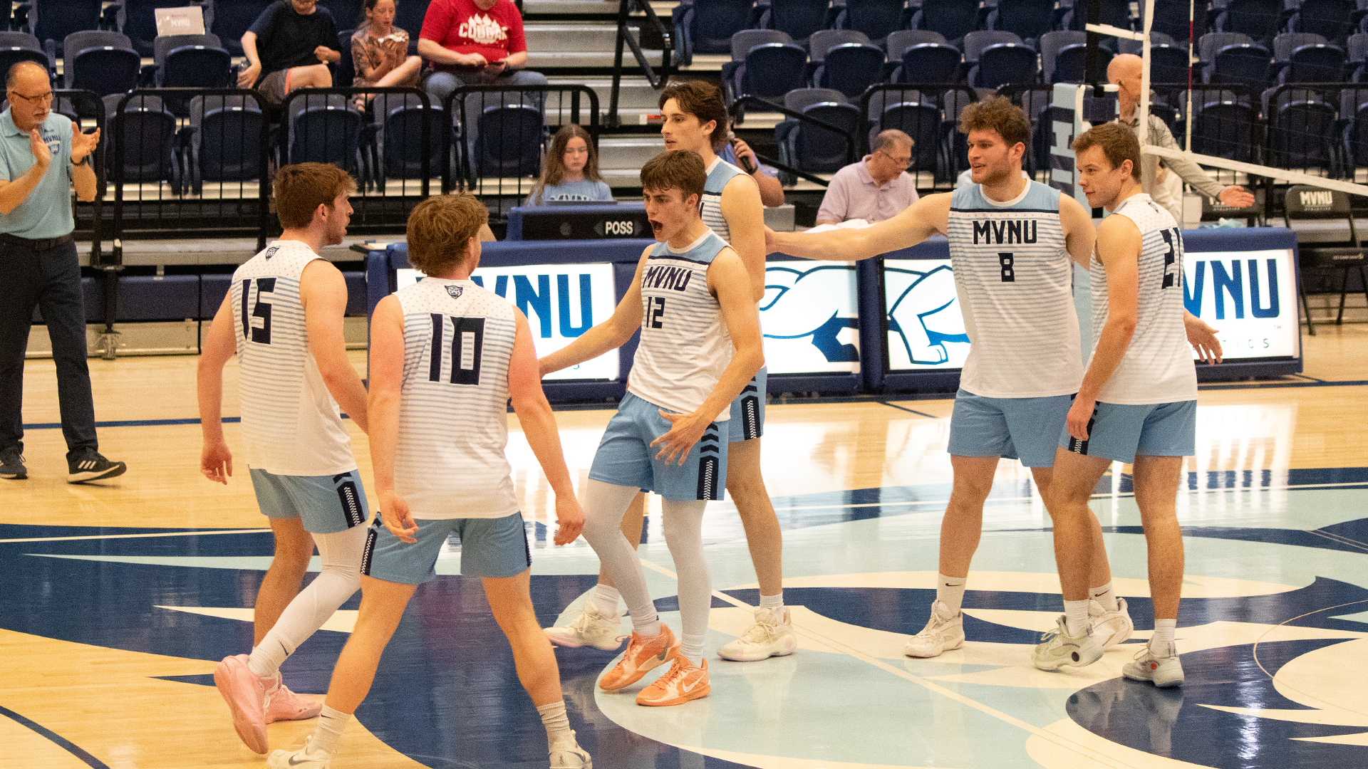 Men&rsquo;s Volleyball Defeats Goshen in Five Set Thriller