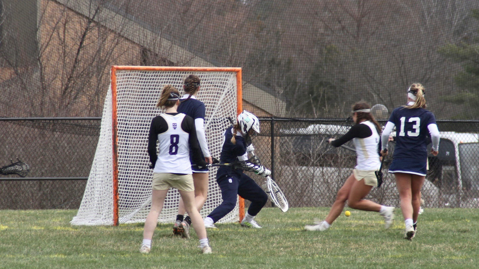 Lady Cougars Fall to Taylor University
