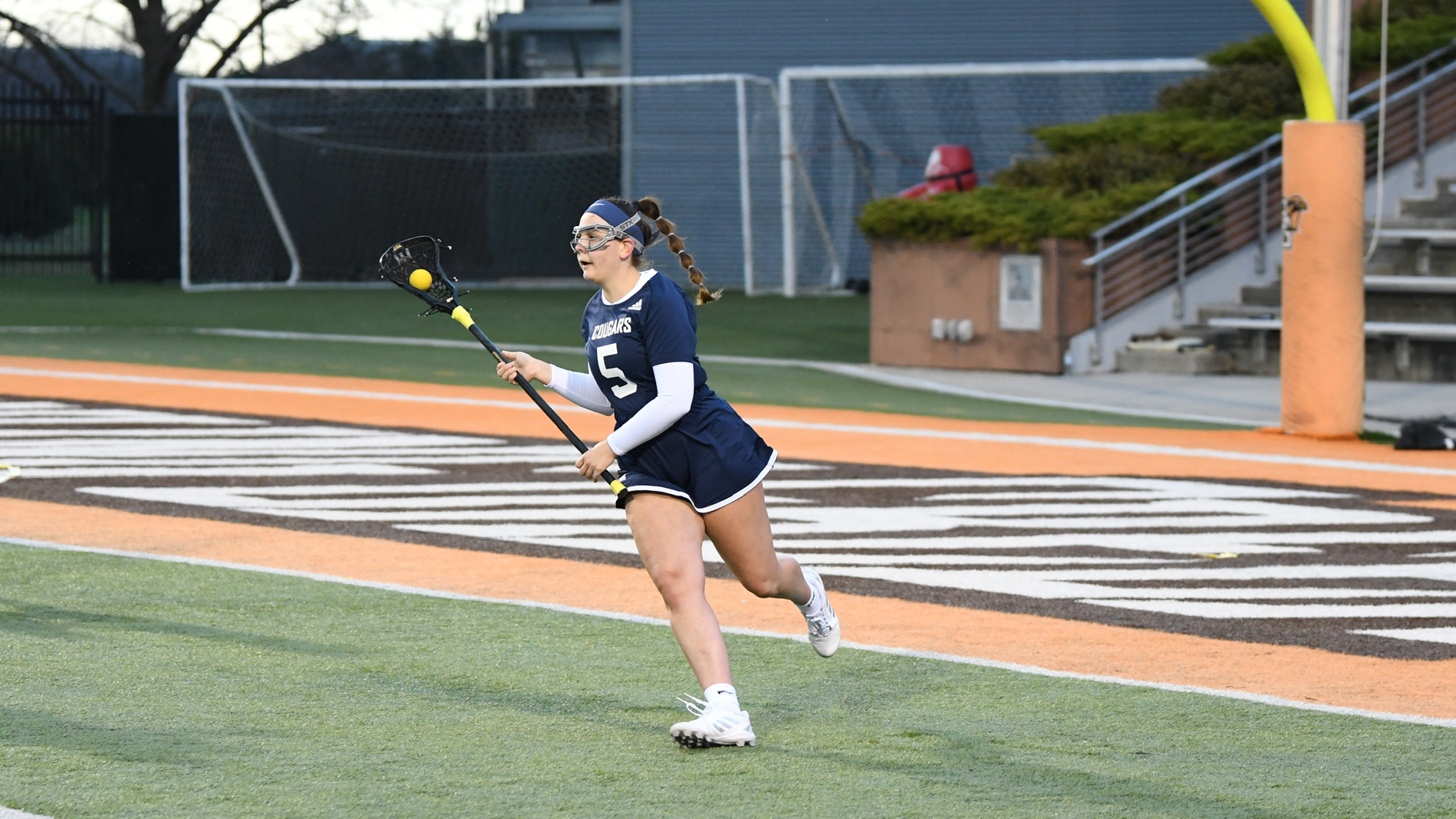 Lady Cougars Fall to BGSU in Season Opener