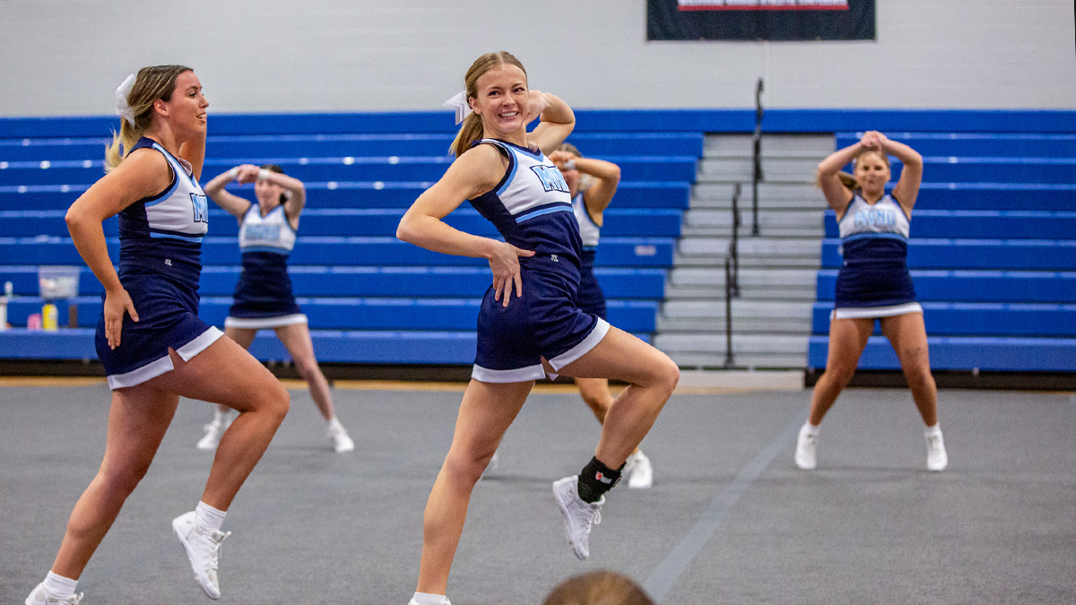 Competitive Cheer Competes at Madonna University