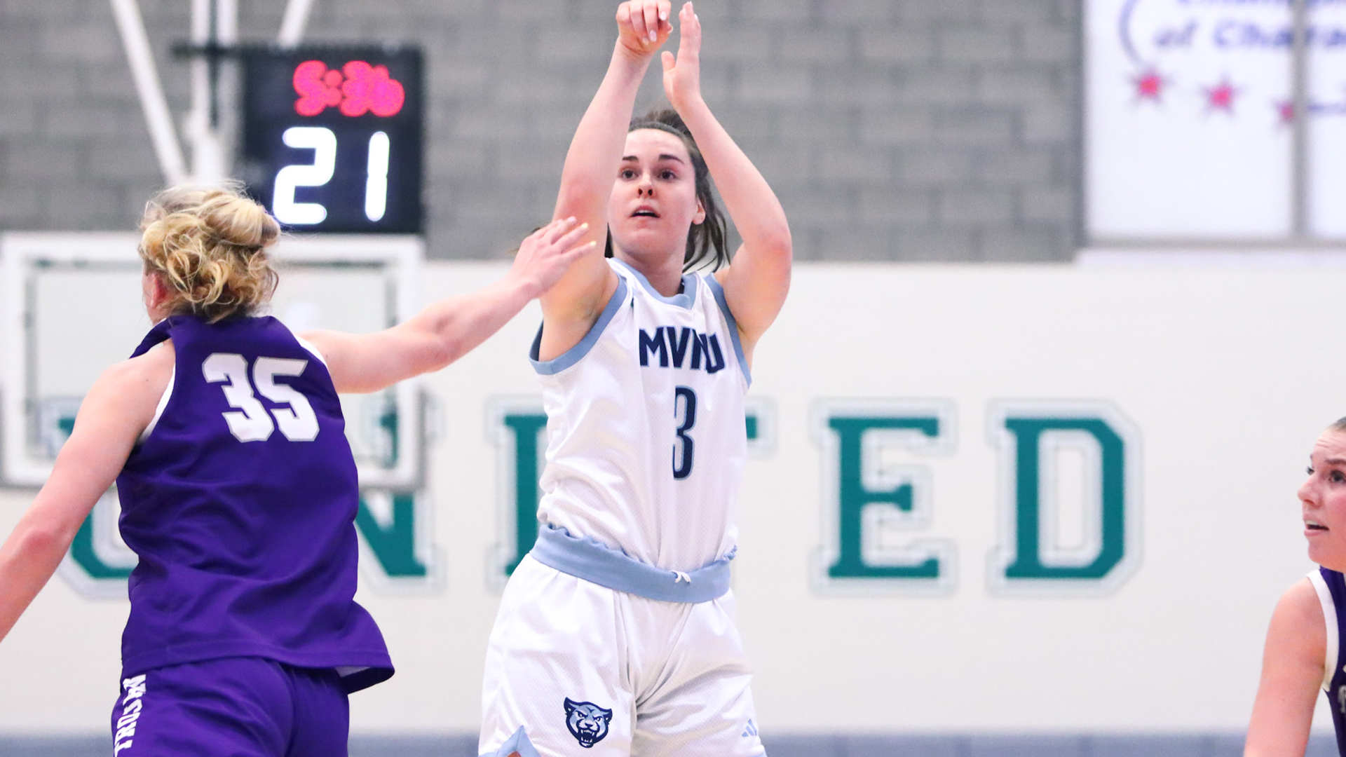 Leibacher Honored by Crossroads League