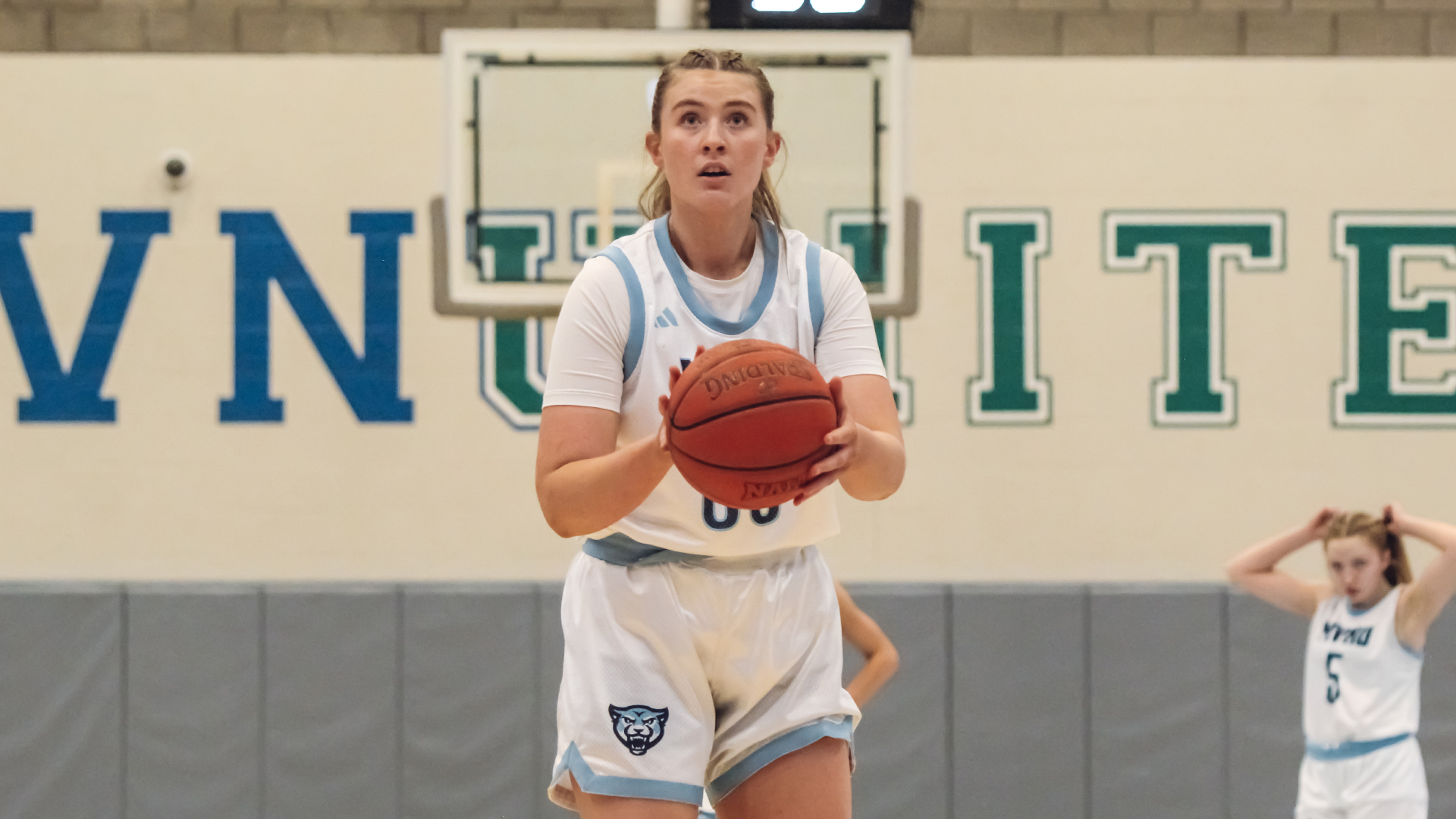 Lady Cougars Fall to Pilots in Conference Matchup