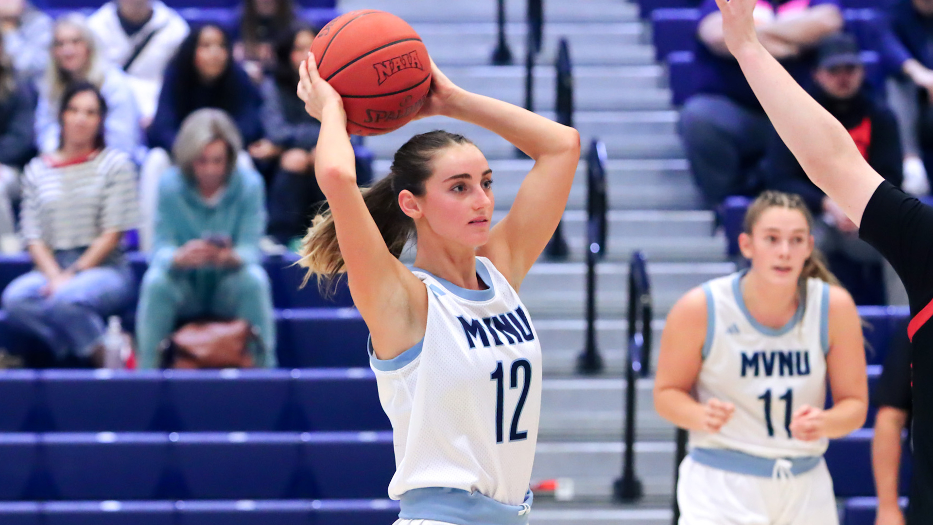 Women&rsquo;s Basketball Collects CoSIDA All-District Honors