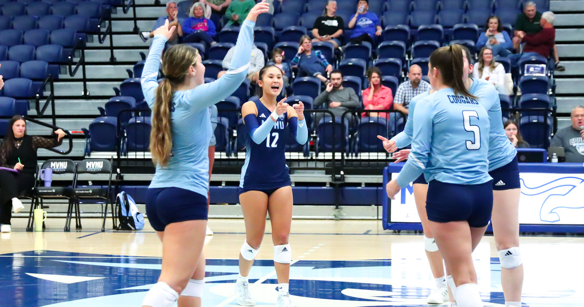 Women&rsquo;s Volleyball Closes Regular Season with Dominant Sweep at USF