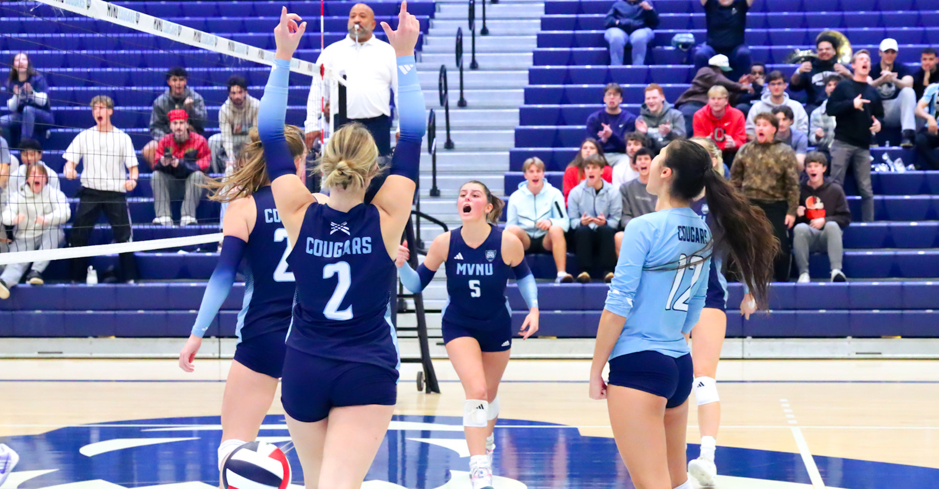 Women&rsquo;s Volleyball Has Six Earn All-League Honors, Galaszewski Named Assistant Coach of the Year